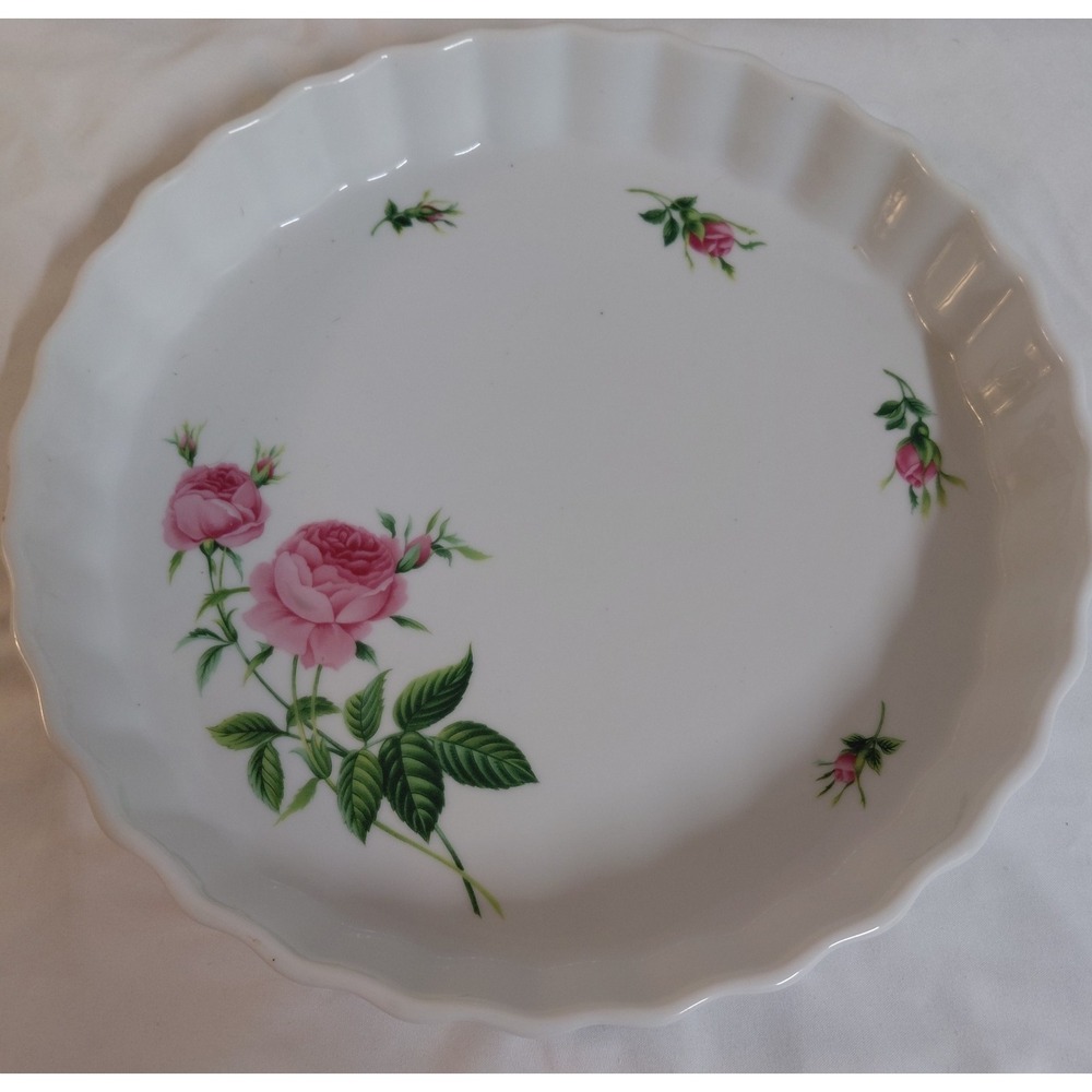 Vintage Christineholm Porcelain Rose Fluted Quiche Pie Baking Dish
